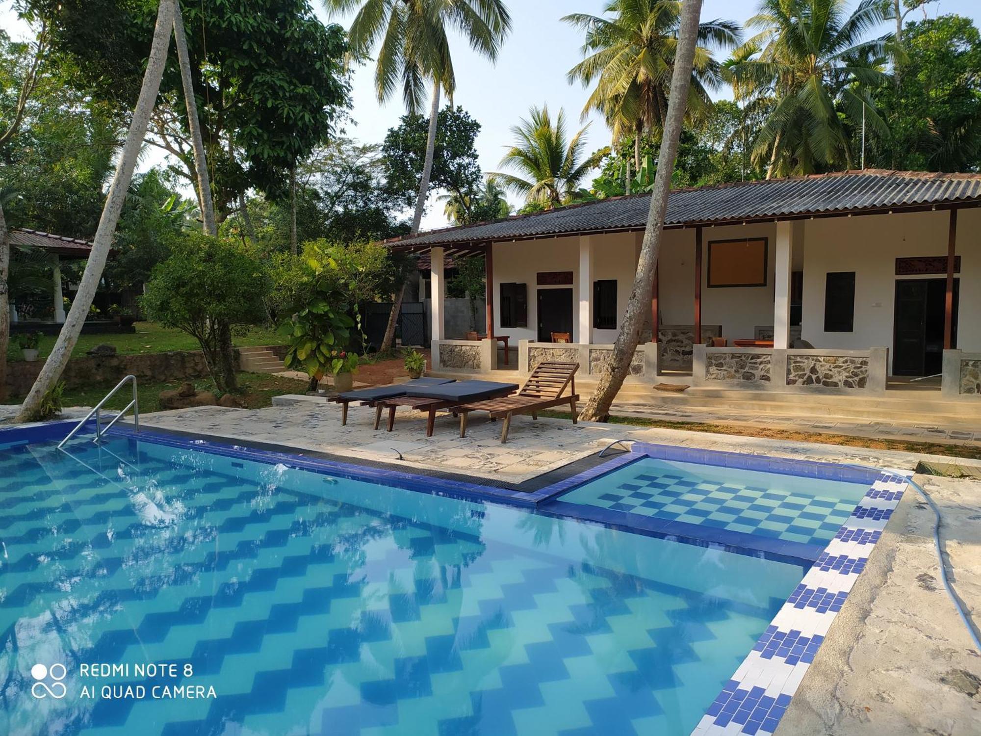 Priyanka Villa Bentota Exterior photo